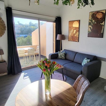 Appartement En Residence Avec Piscine Bandol Kültér fotó