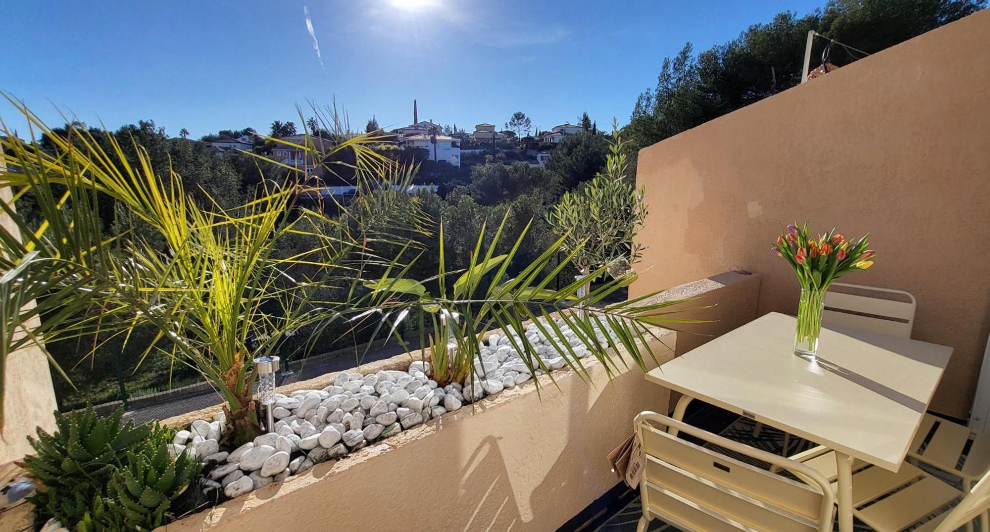 Appartement En Residence Avec Piscine Bandol Kültér fotó