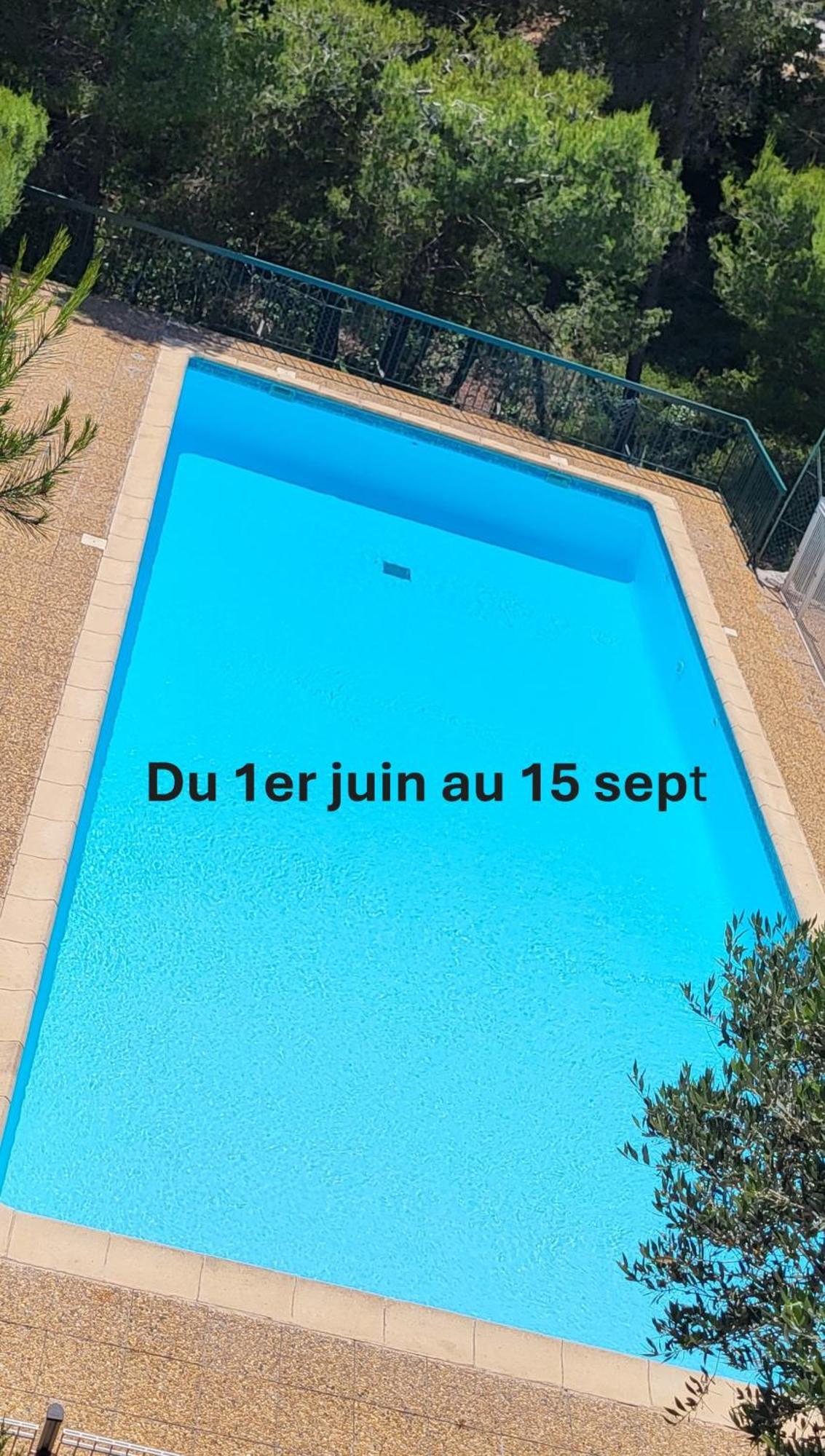 Appartement En Residence Avec Piscine Bandol Kültér fotó